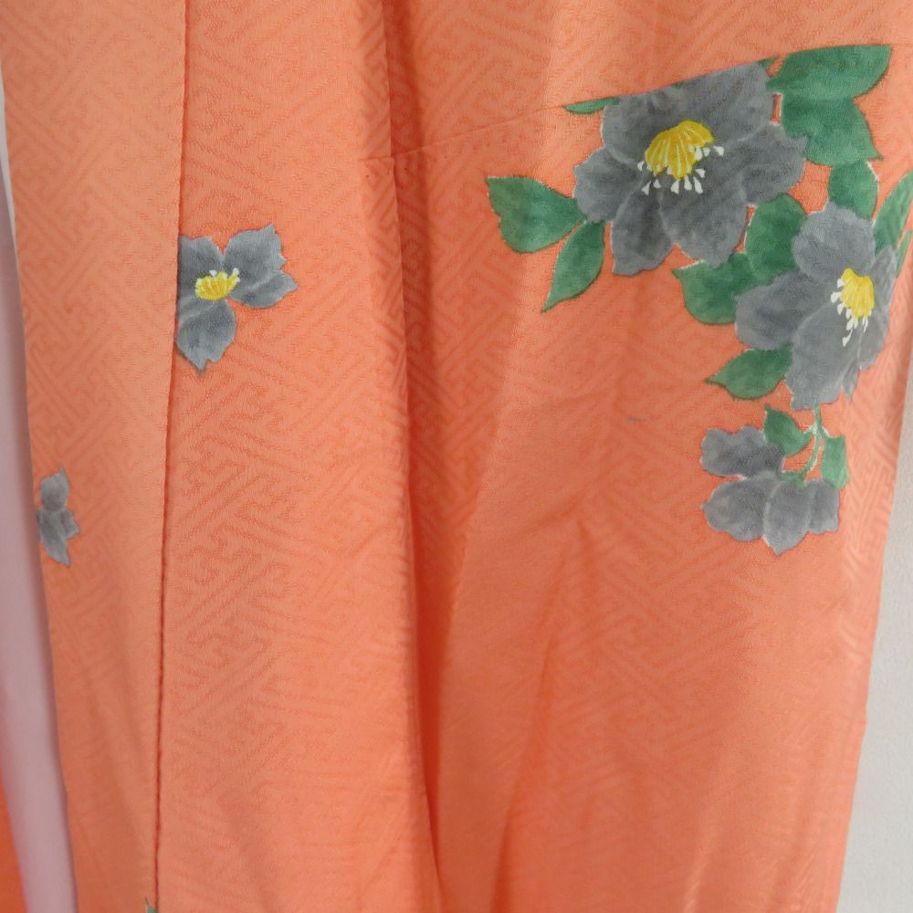 子供着物 オレンジ色ｘ緑色 バチ衿 花模様 女児用 絹 身丈151cm 【キモノオフ野々市若松店】 子供着物 オレンジ色x緑色 バチ衿 花模様 女児用 絹【中古