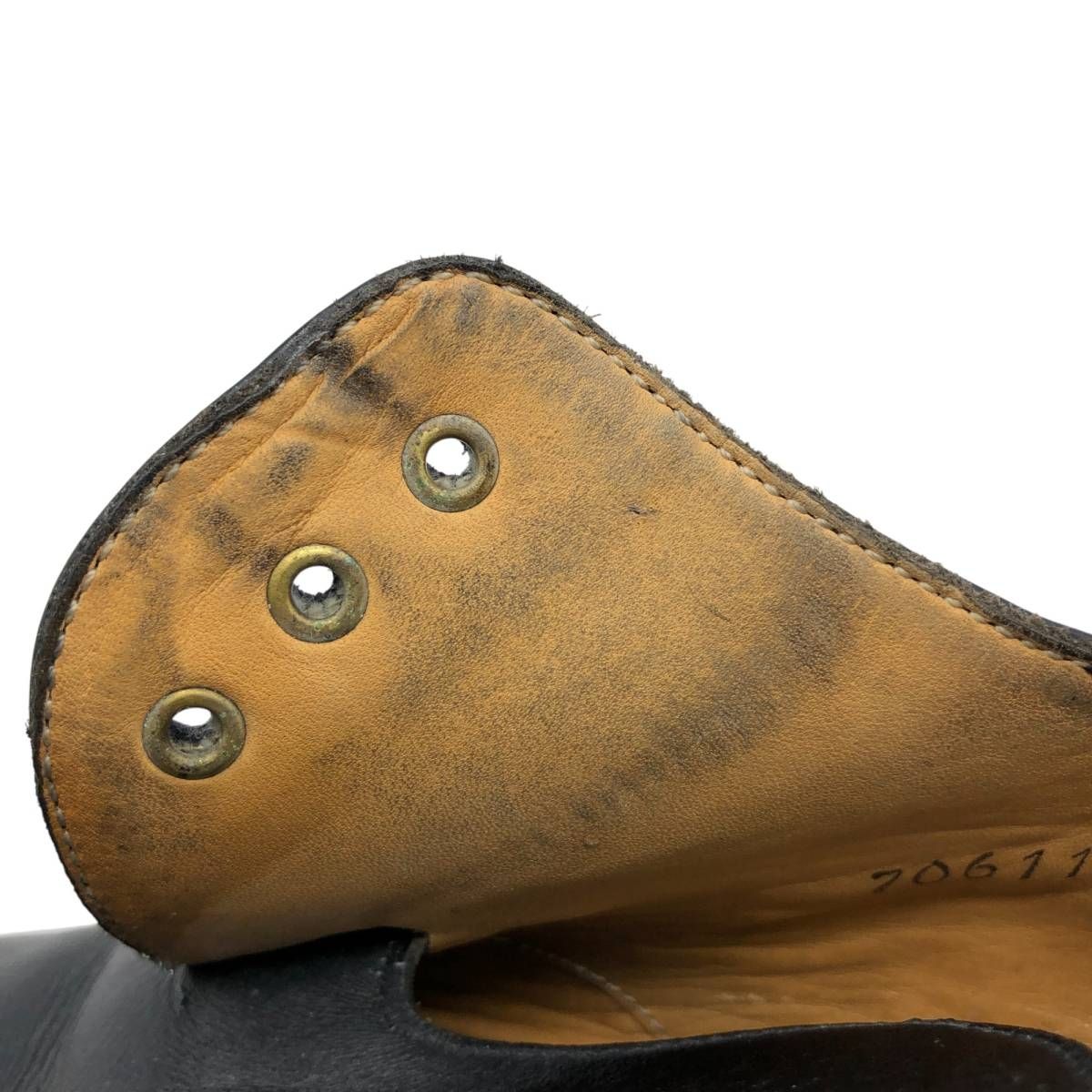 プレーントゥシューズ