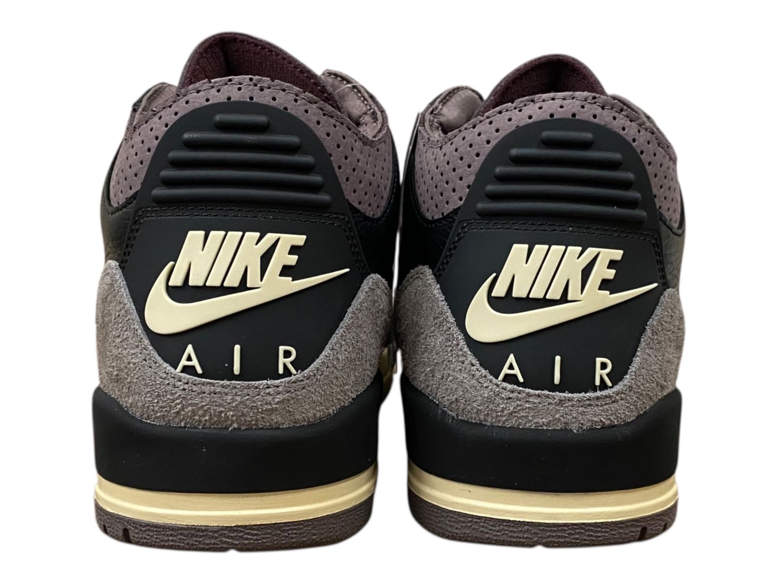 NIKE (ナイキ) ×A Ma Maniere アママニエール MNS AIR JORDAN 3 RETRO 