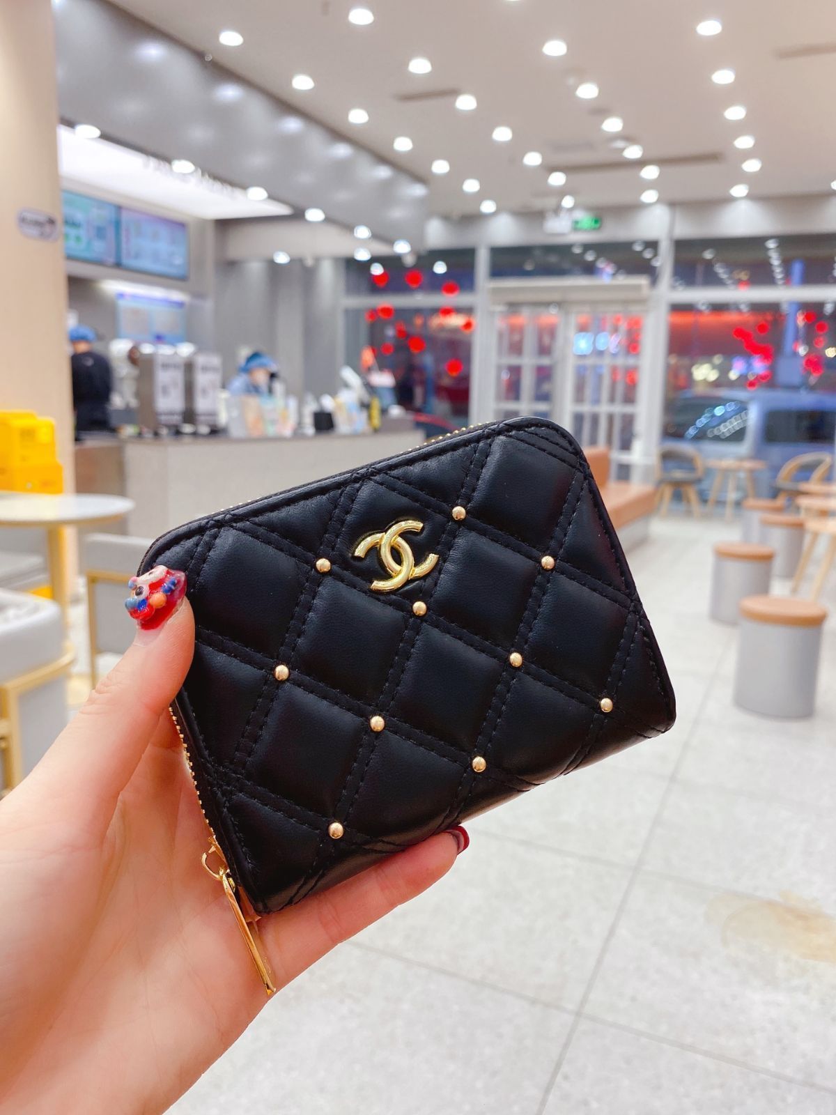 【すぐ届く☆★長財布も入る♪】シャネル ショルダーバッグ 楽天市場】CHANEL シャネル CHAIN WALLET BAG チェーン