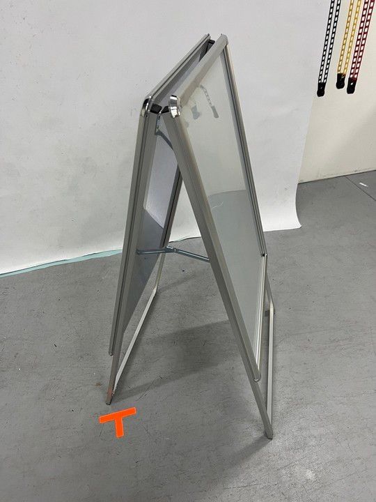 A型両面クリップ式スタンド看板 JC-A1-D