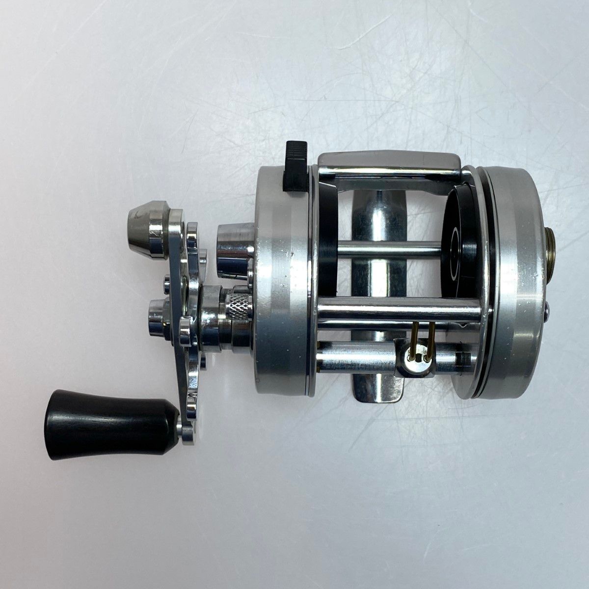 §§Abu Garcia アブガルシア アンバサダー2500C IAR 両軸リール パーツ欠品 ジャンク品(D) Abu Garcia アブガルシア アンバサダー2500C IAR 両軸リール