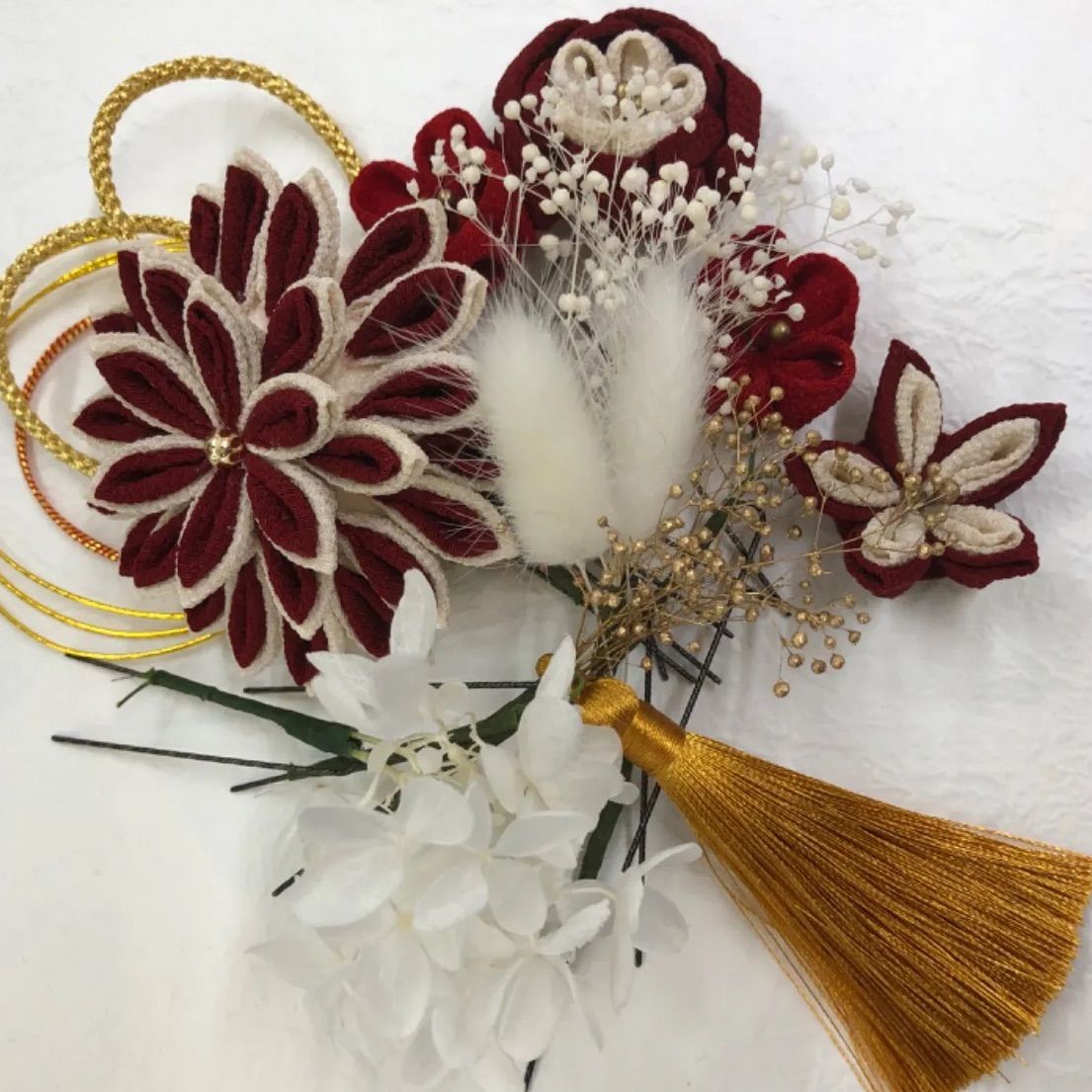 つまみ細工髪飾り　赤系　えんじ色