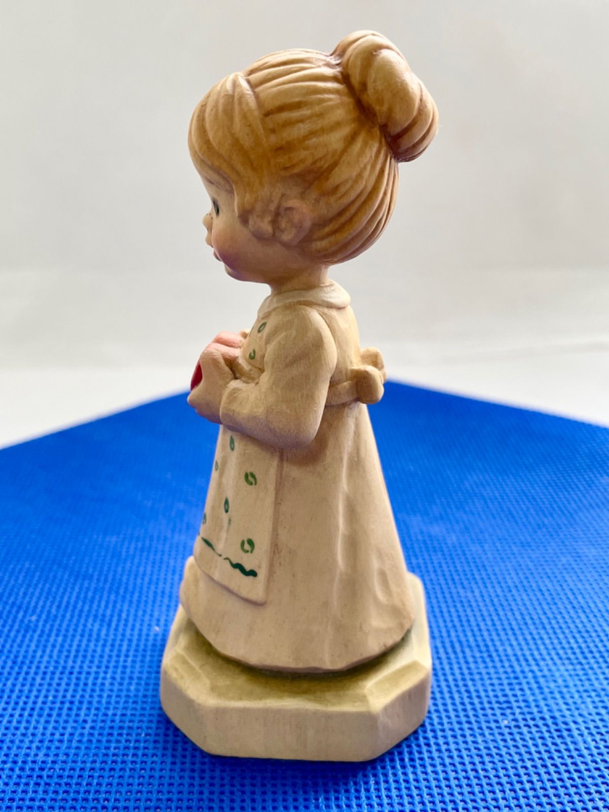 アンリ人形　サラケイ　木彫り人形　イタリア　アンティーク 遊びの時間 アンリ ANRI サラケイ 木彫り人形 イタリア 17cm 限定品