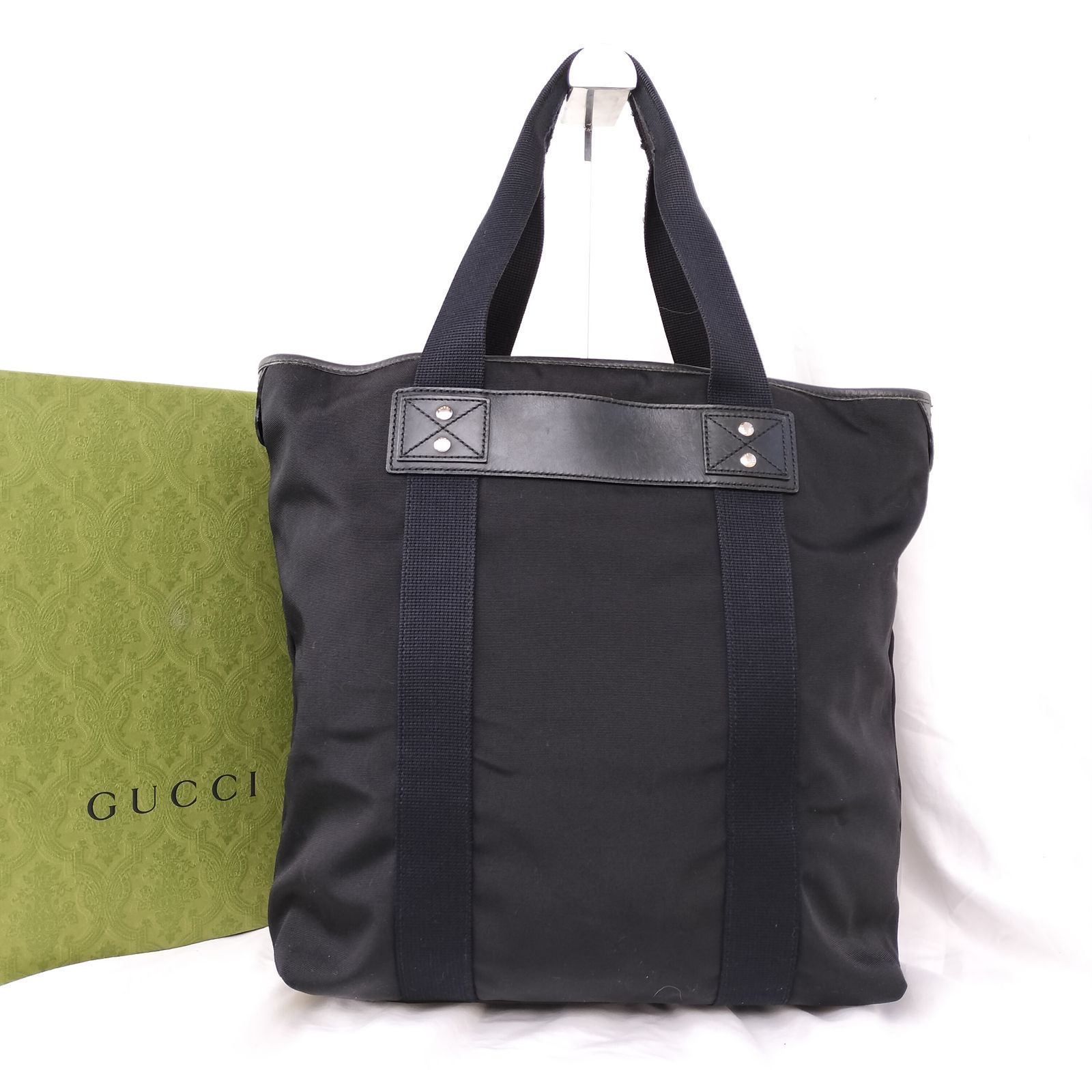 都会の品格✨】 GUCCI グッチ トートバッグ 縦長 ナイロン×レザー 