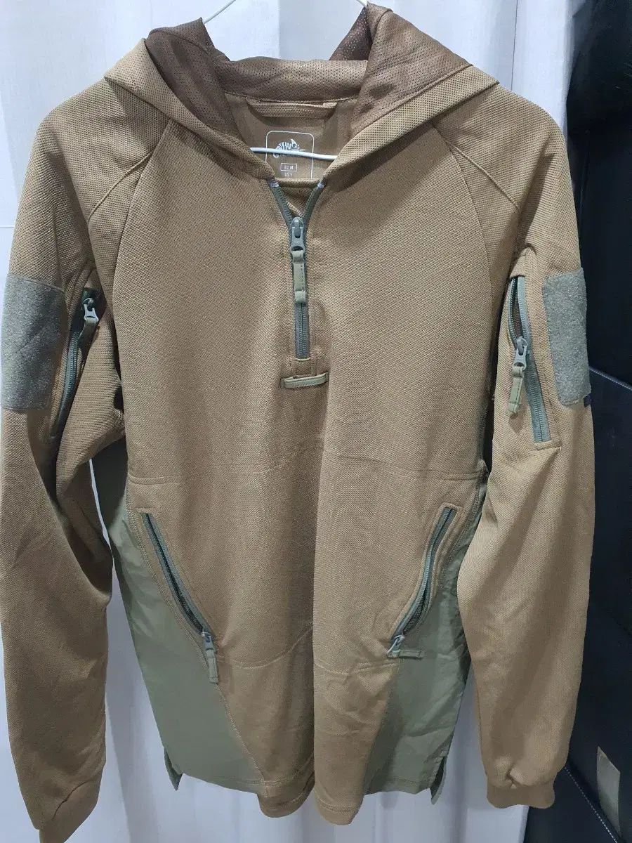 ヘリコンテックス レインジャー フー WHO シャツ