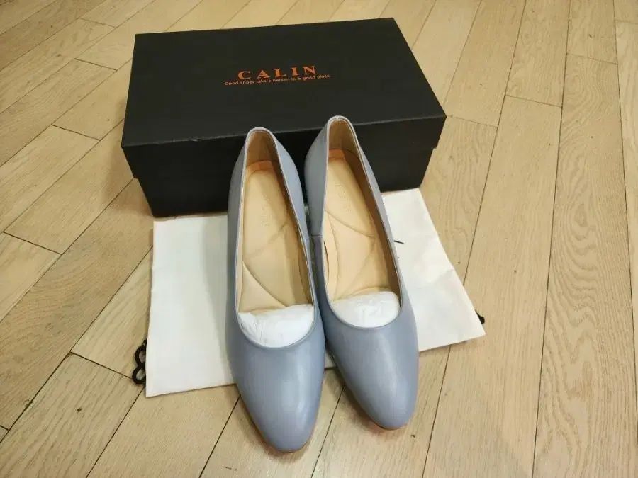 CALIN ブラックレーベルシューズ 240 サイズ 7cm
