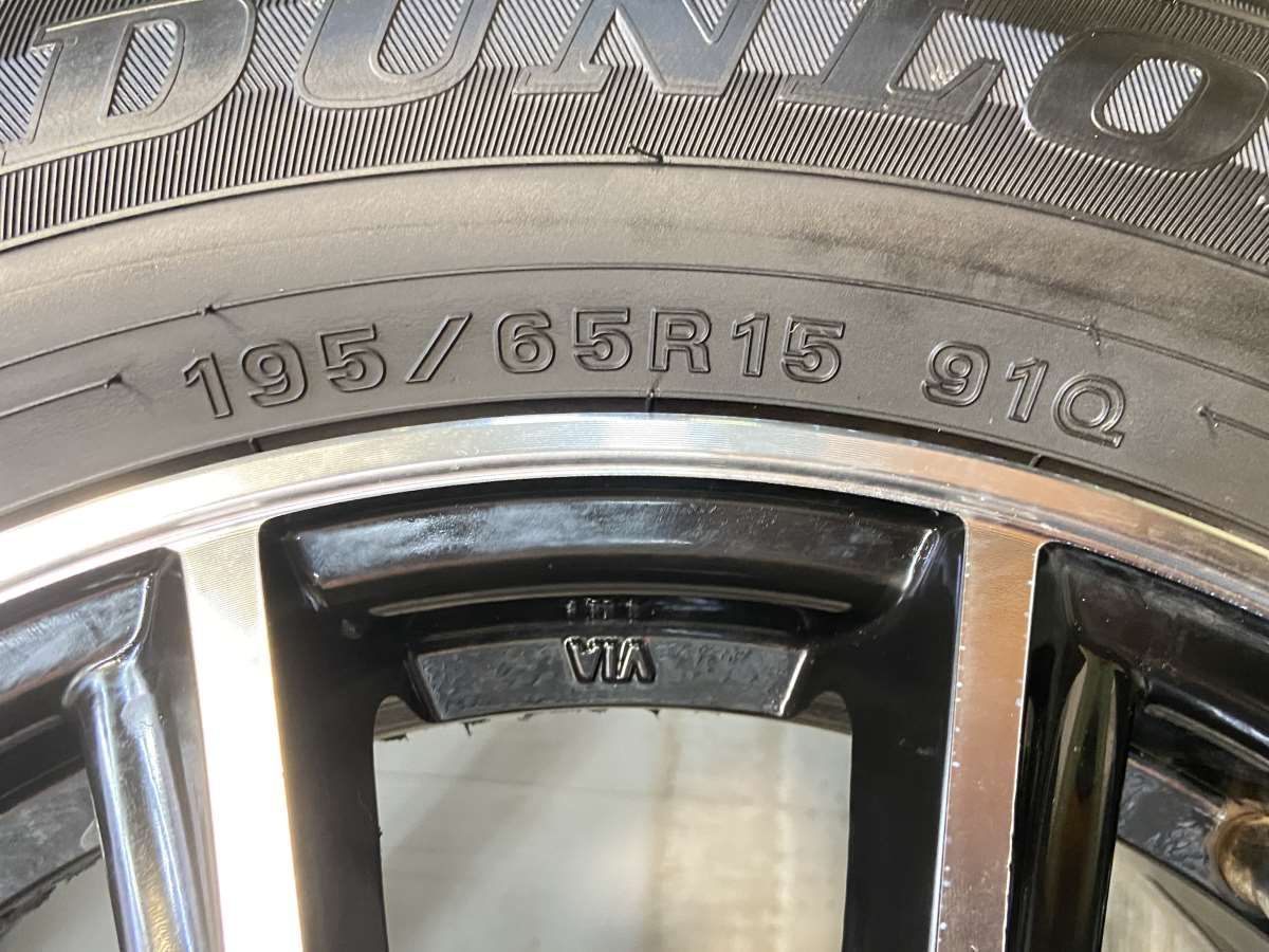 スタッドレスタイヤ