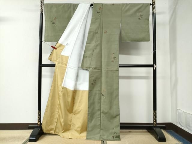 平和屋着物□京の名門・菱屋六右ェ門 紬 舞蝶文