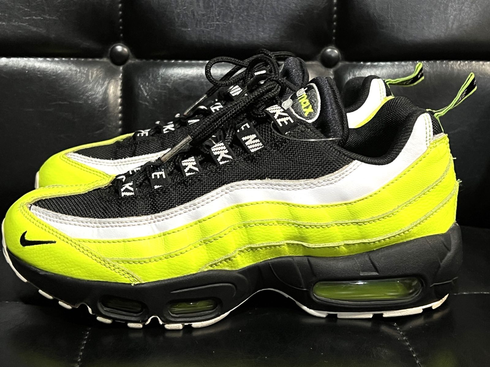 ナイキ エアマックス95 プレミアム ボルト 24.5cm ネオンイエロー NIKE AIRMAX95 PRM VOLT 538416-701