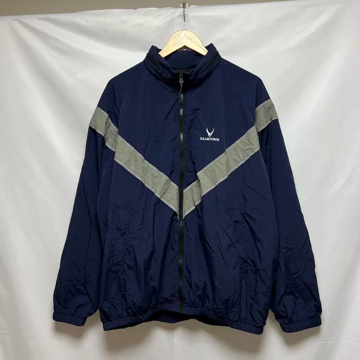純正品/ 2XL アメリカ空軍 米軍 IPFU ネイビー ウインド