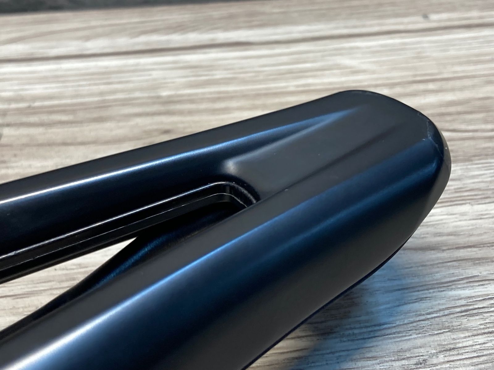 FIZIK フィジーク ARGO TEMPO R3 kiumレール LES CLASSIQUES 160mm サドル IX399 フィジーク fizik テンポ アルゴ TEMPO ARGO R3 サドル kium