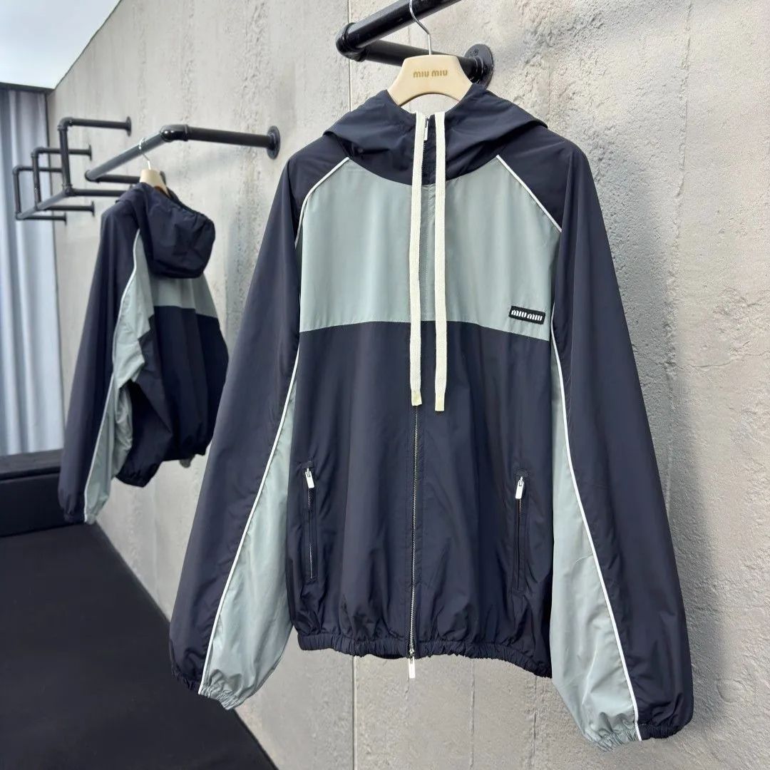 最新情報 MIU MIU】TECHNICAL メルカリ - ジャケット ブルゾン SILK ジャケット・アウター
