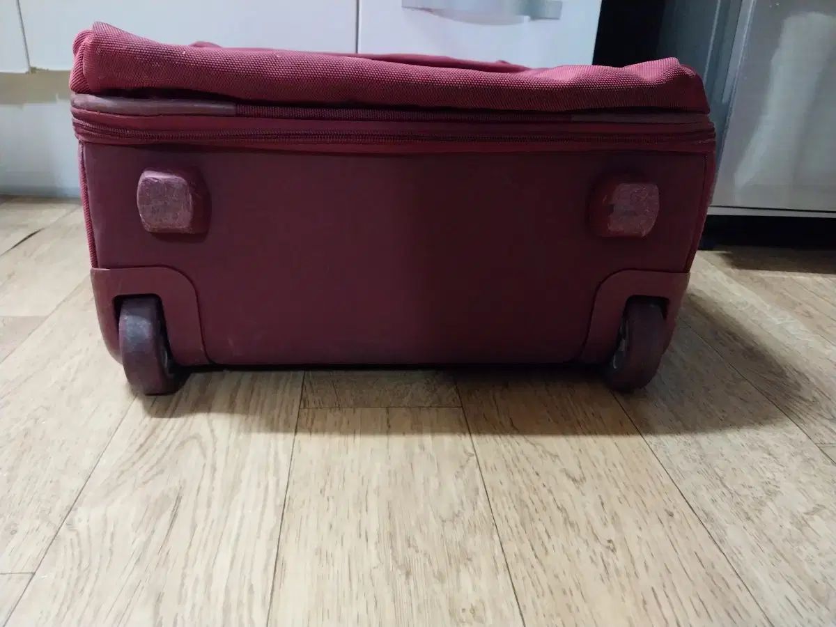 キャリーケース