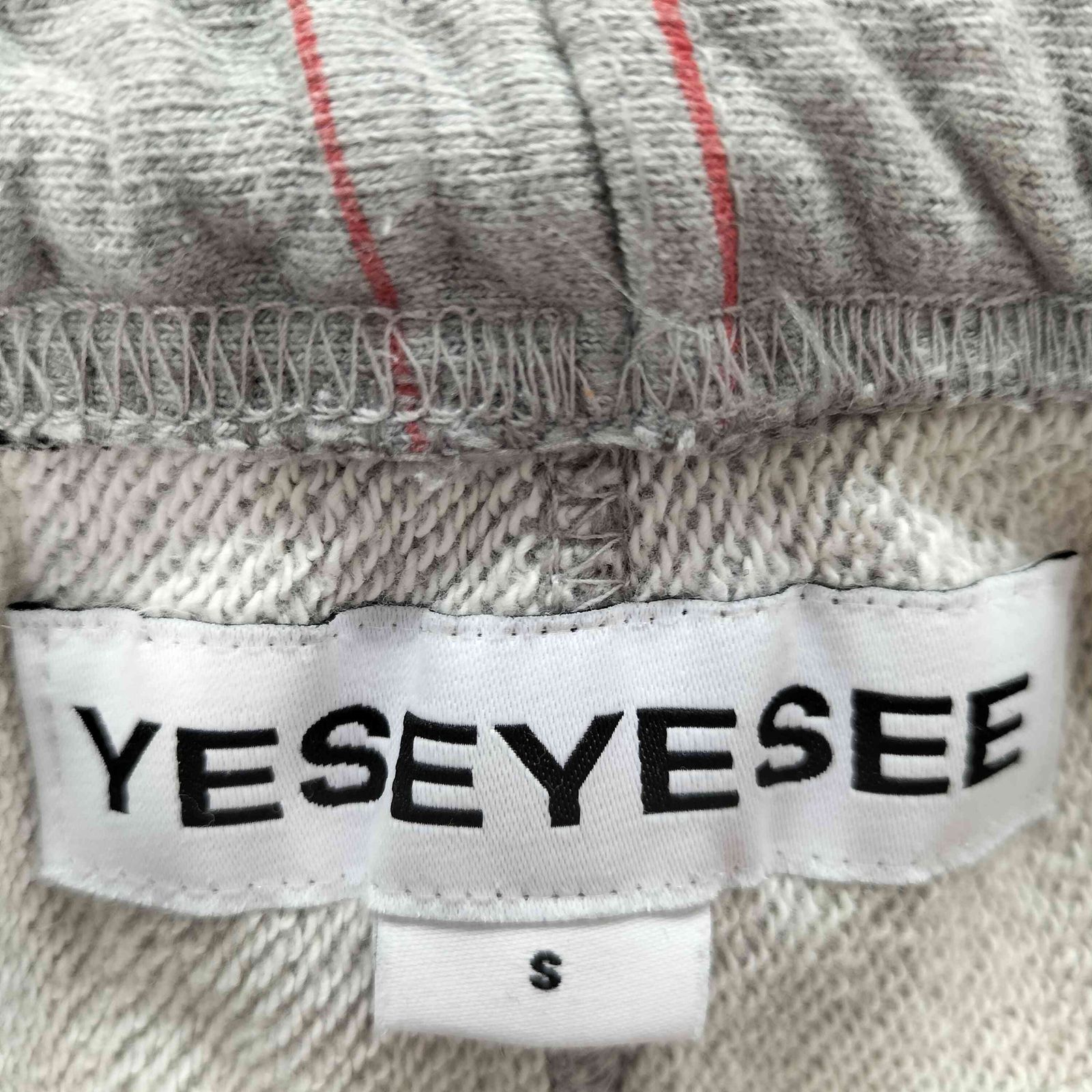 イエスアイシー YESEYESEE ストライプ ロゴプリントスウェットジョガー