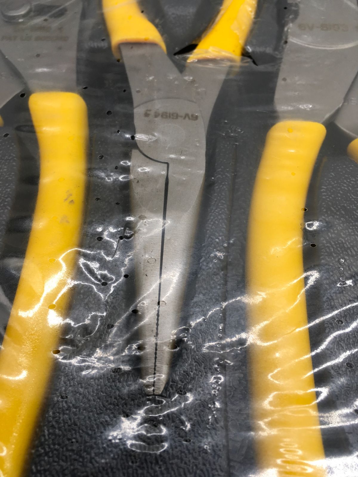 233-1639 ITCJTMI4Z94W