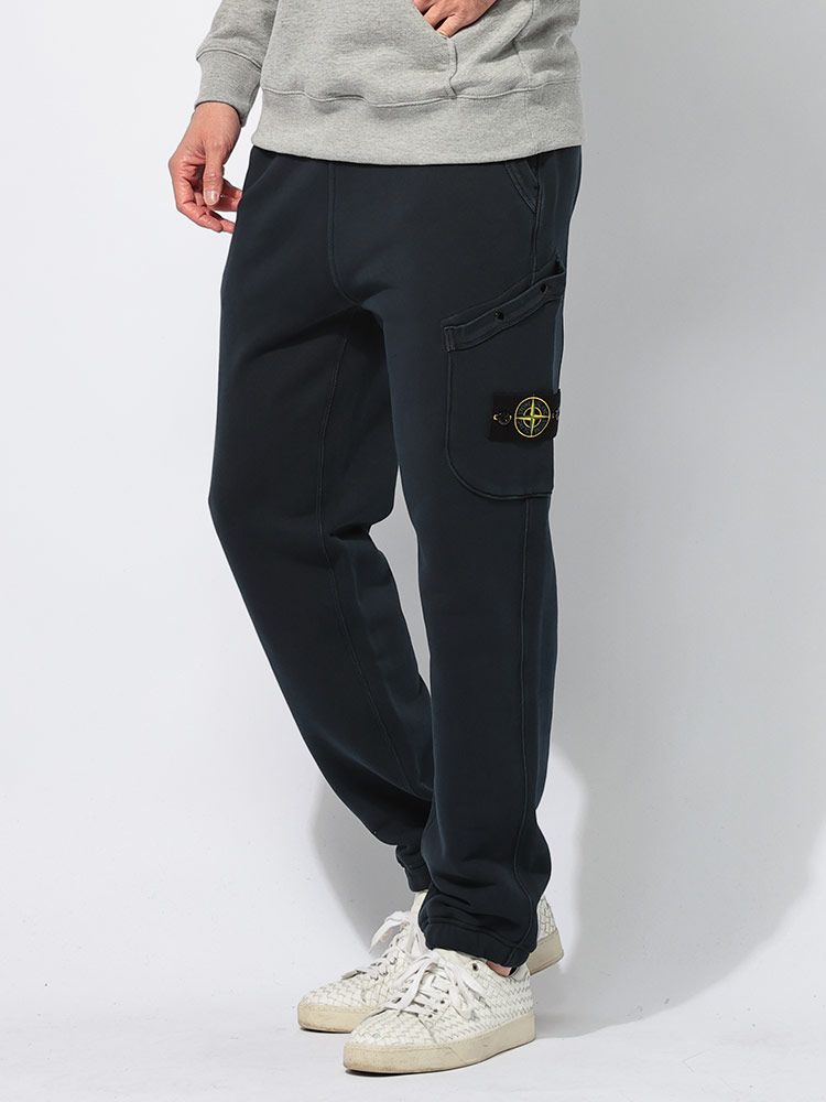 STONE ISLAND (ストーンアイランド) 裏毛 ガーメントダイ加工 カーゴ スウェットパンツ SI811561141 メンズ (ネイビー)