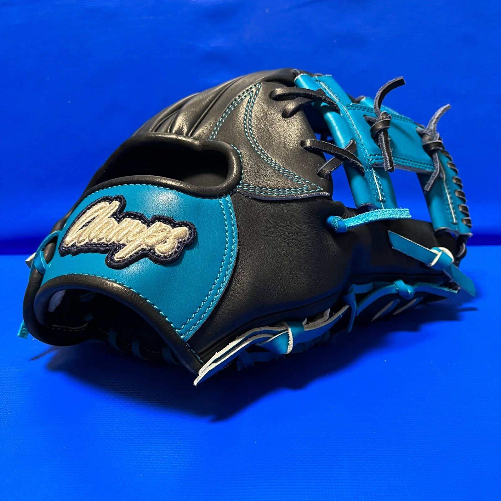 クランプスclampsトレーニンググラブ 軟式硬式兼用 内野用