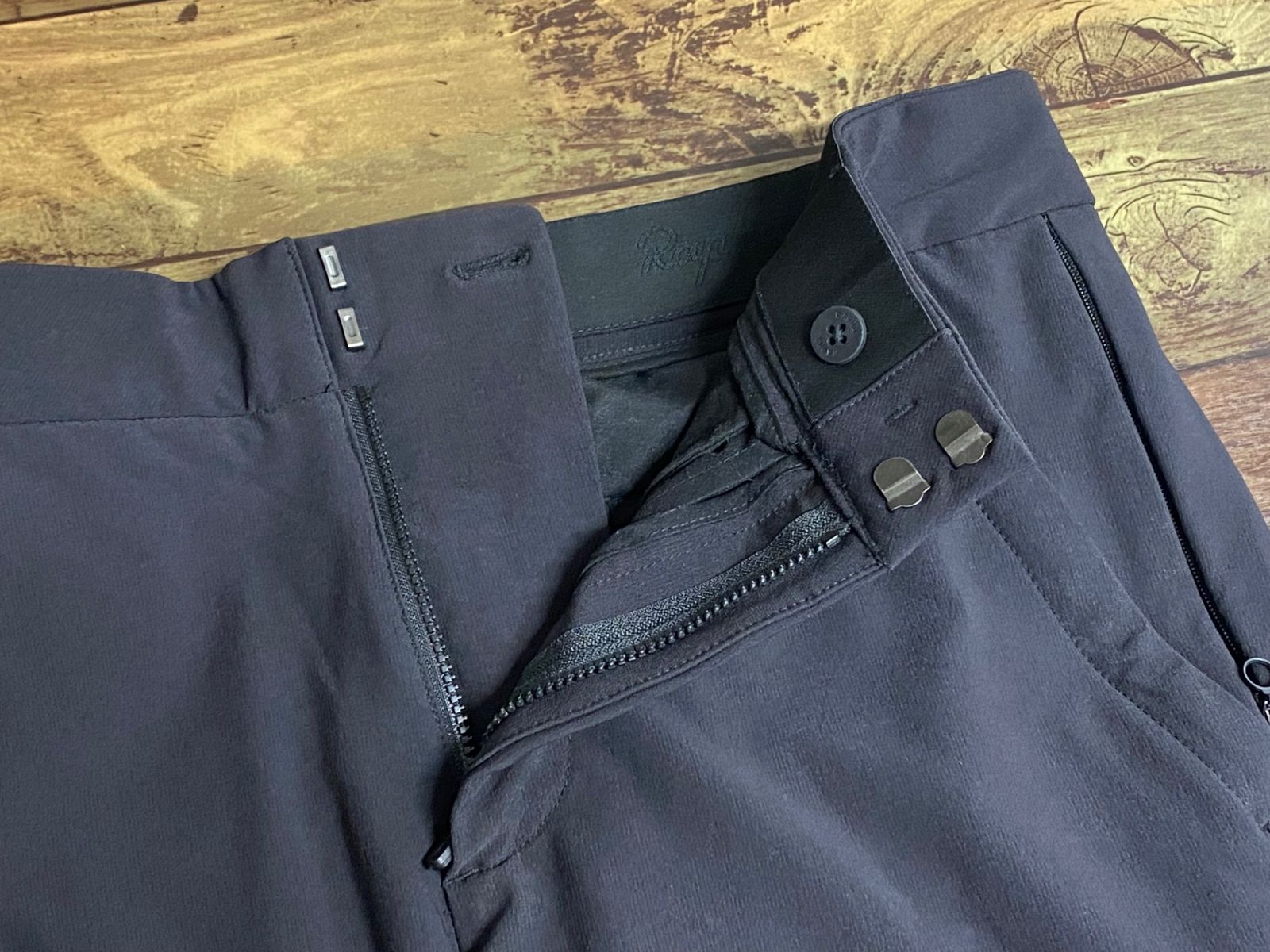 ロングパンツ 黒