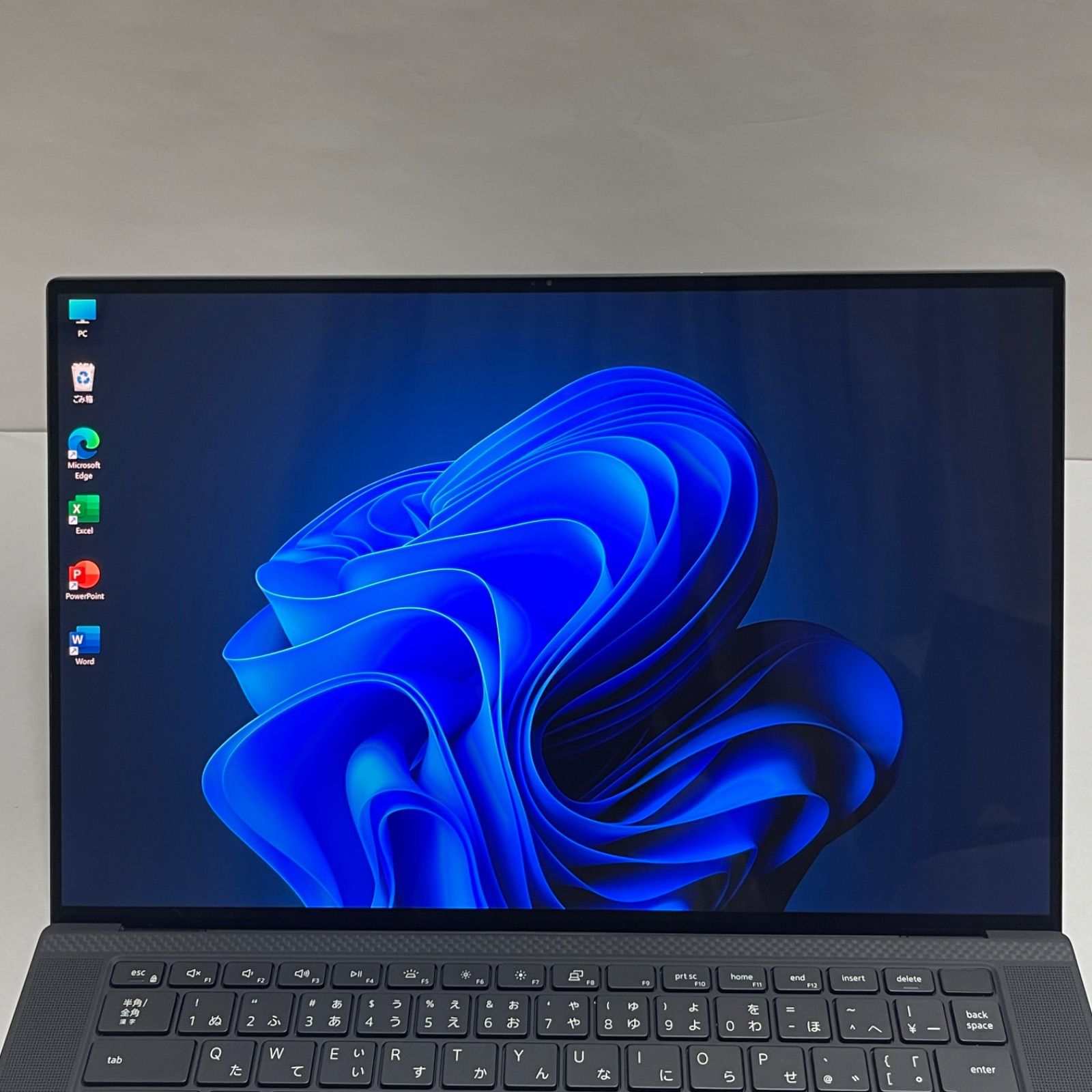 Dell Precision 5560 【ほぼ未使用】 i9|タッチ4K| バッテリー超優良| Core