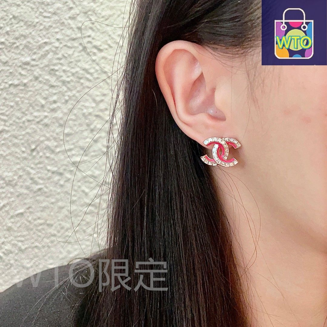 CHANEL ヴィンテージピアス キャッチなし 今日WTO】CHANEL ヴィンテージ ピアス エレガントなデザイン