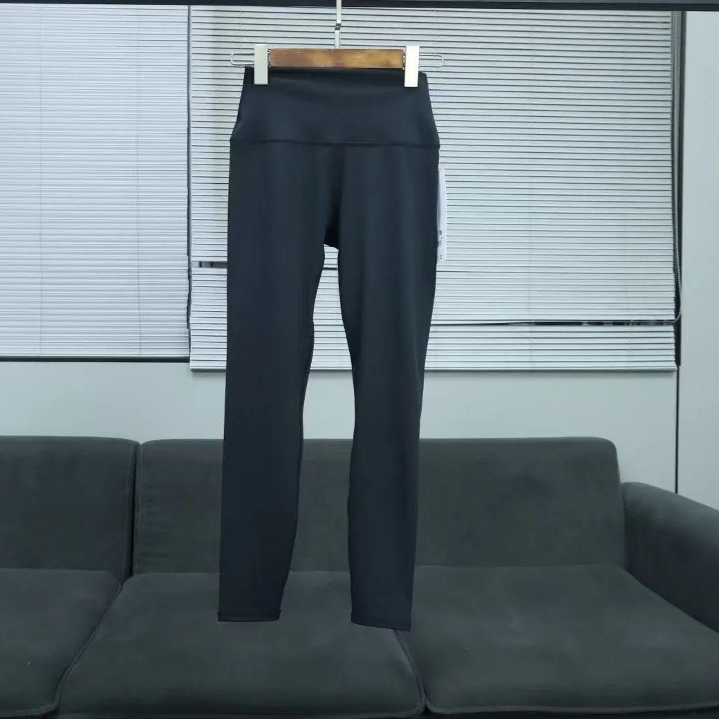 ヨガ