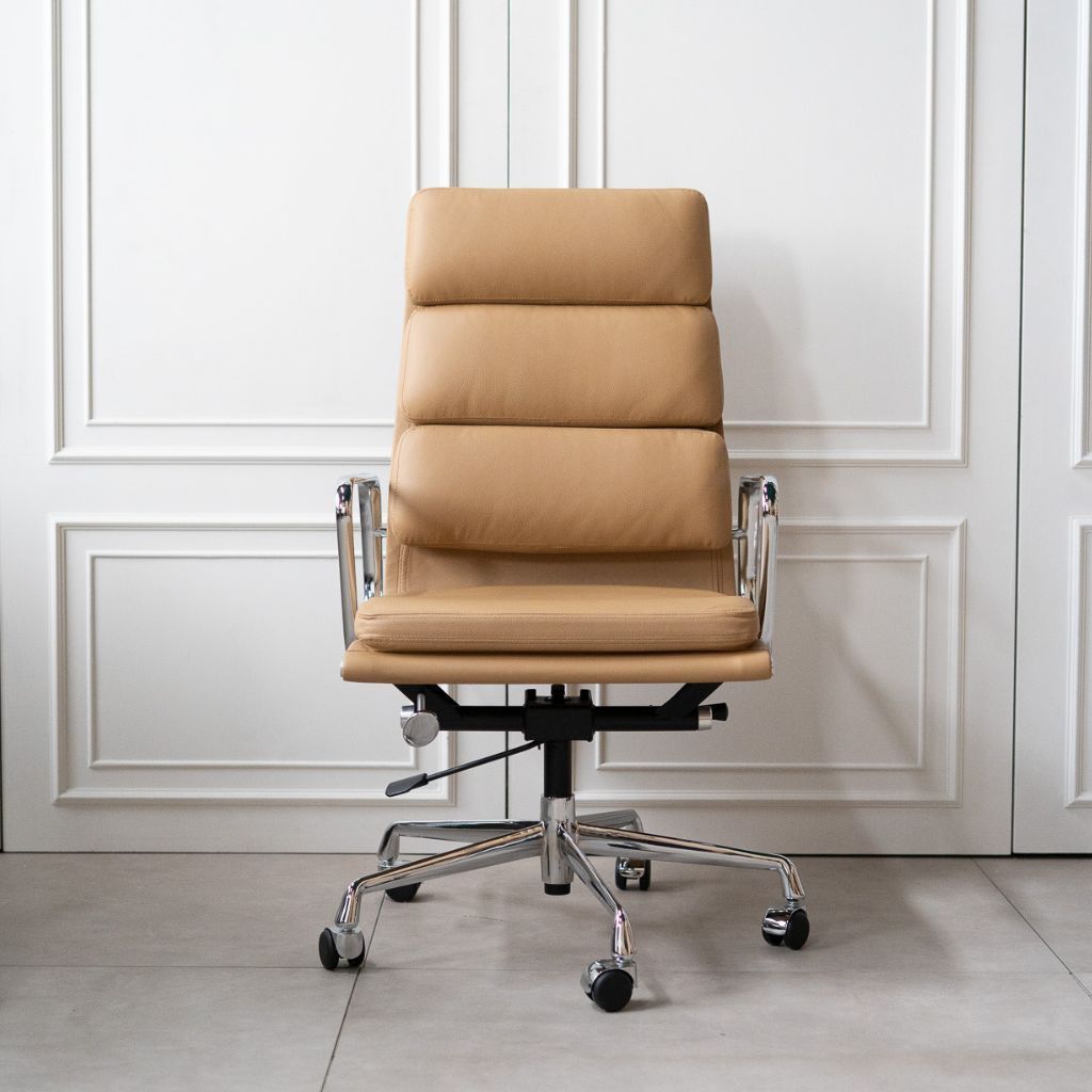 Outlet Executive
