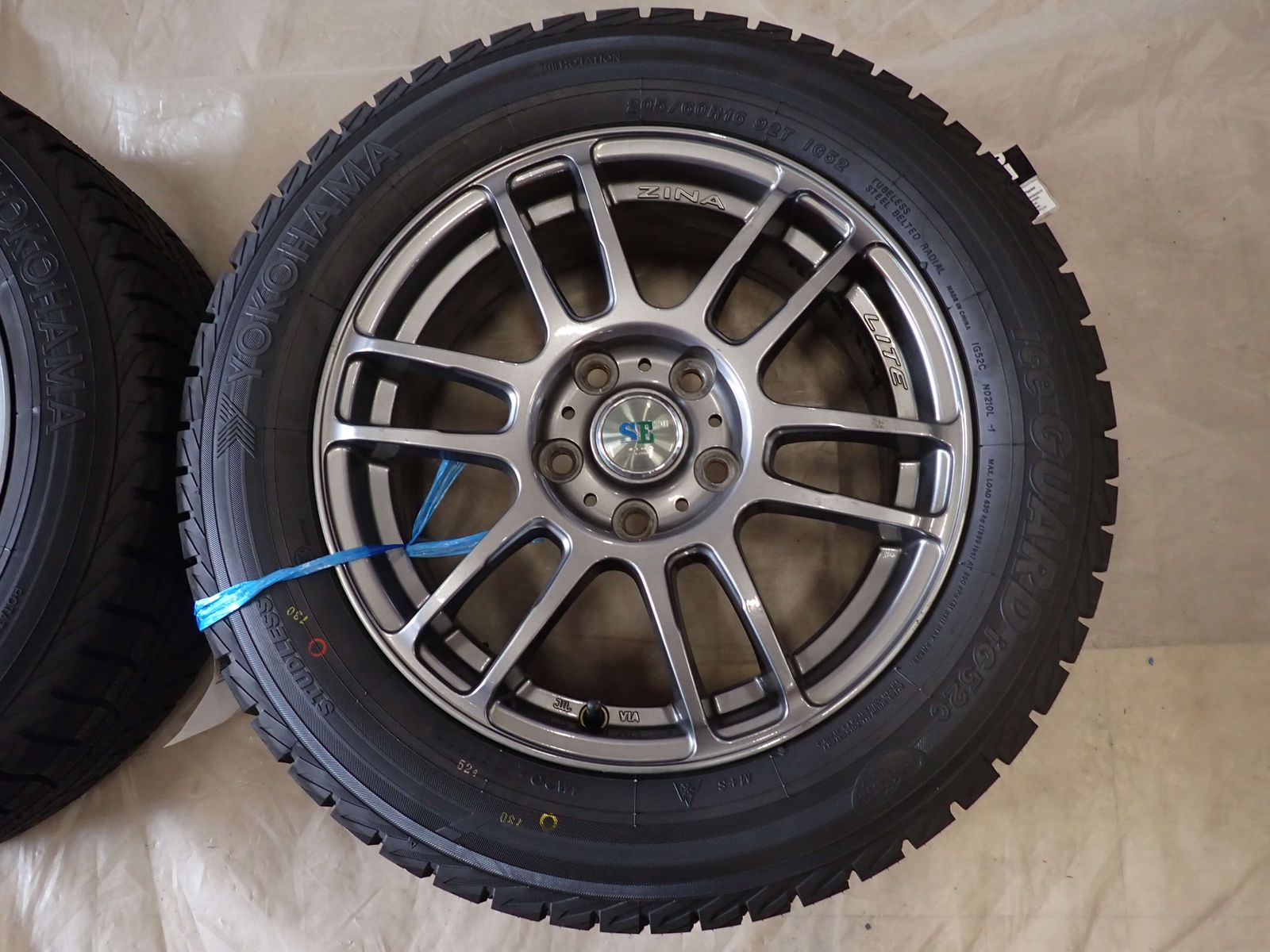 冬 製 4本 会社宛 205 60R16×6.5J 92T ヨコハマ アイスガード IG52C アルミ ノア ヴォクシー ステップワゴン NO D6363 FFCRYSTALESIA_COM