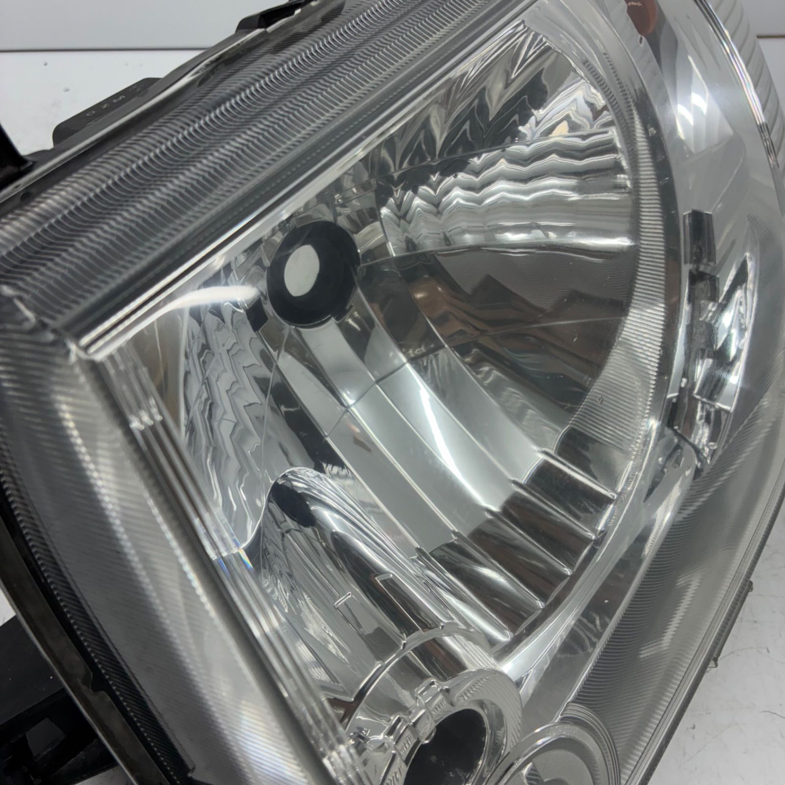 良品【コーティング済】三菱 H58A パジェロミニ 後期 ヘッドライト