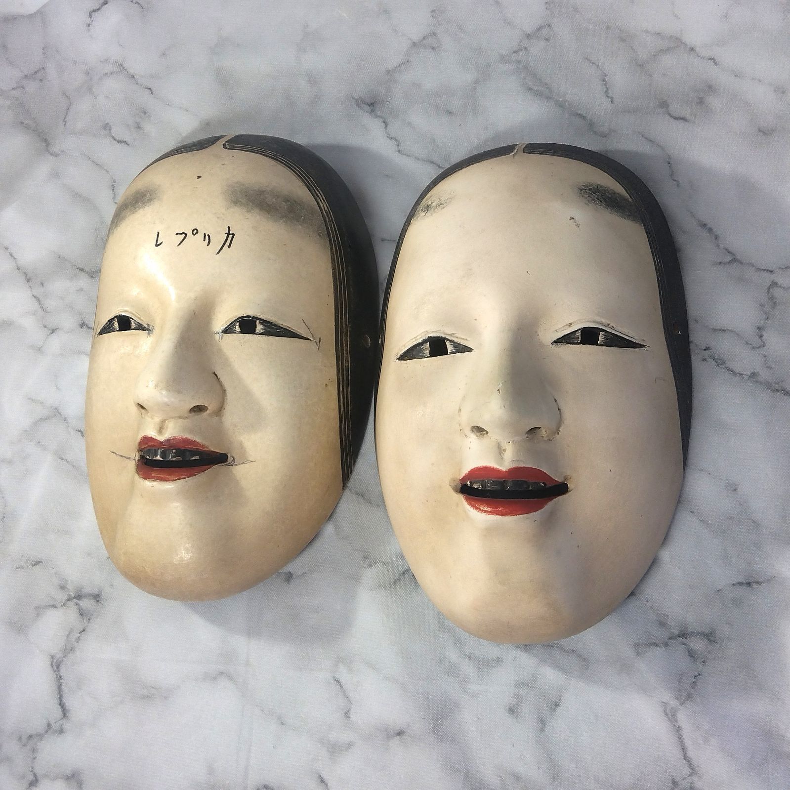 伝統的な能面(増女) 江戸期(レプリカ) 木彫り 能面 増女 文化遺産オンライン