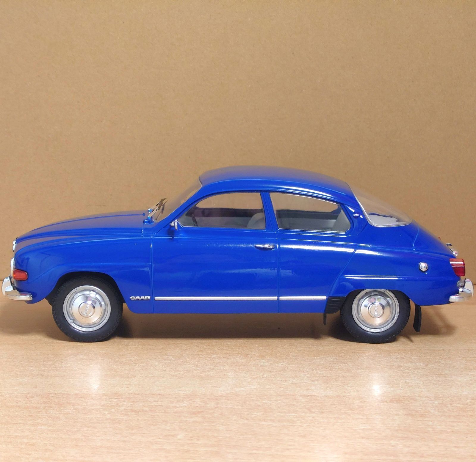 1/18 サーブ SAAB 96 V4 ブルー MCG製 ダイキャスト製ミニカー - メルカリ