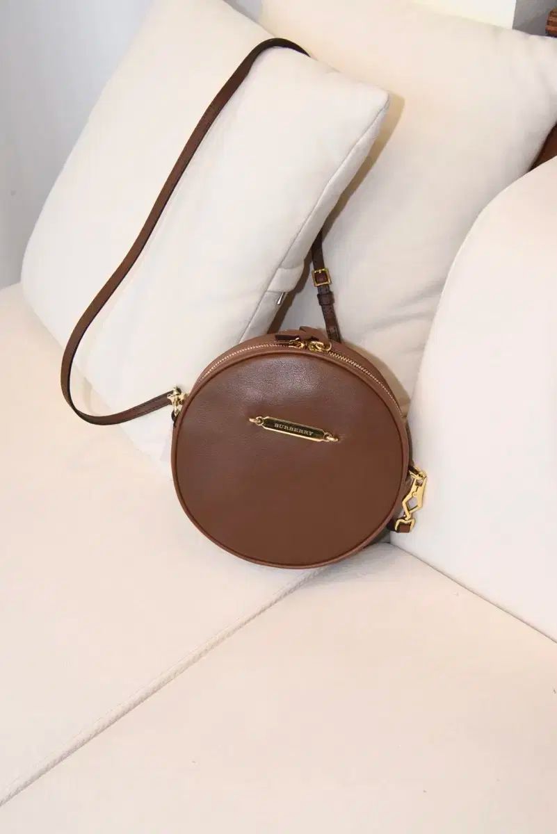 Burberry(バーバリー) 円型 クロスバッグ 正規品