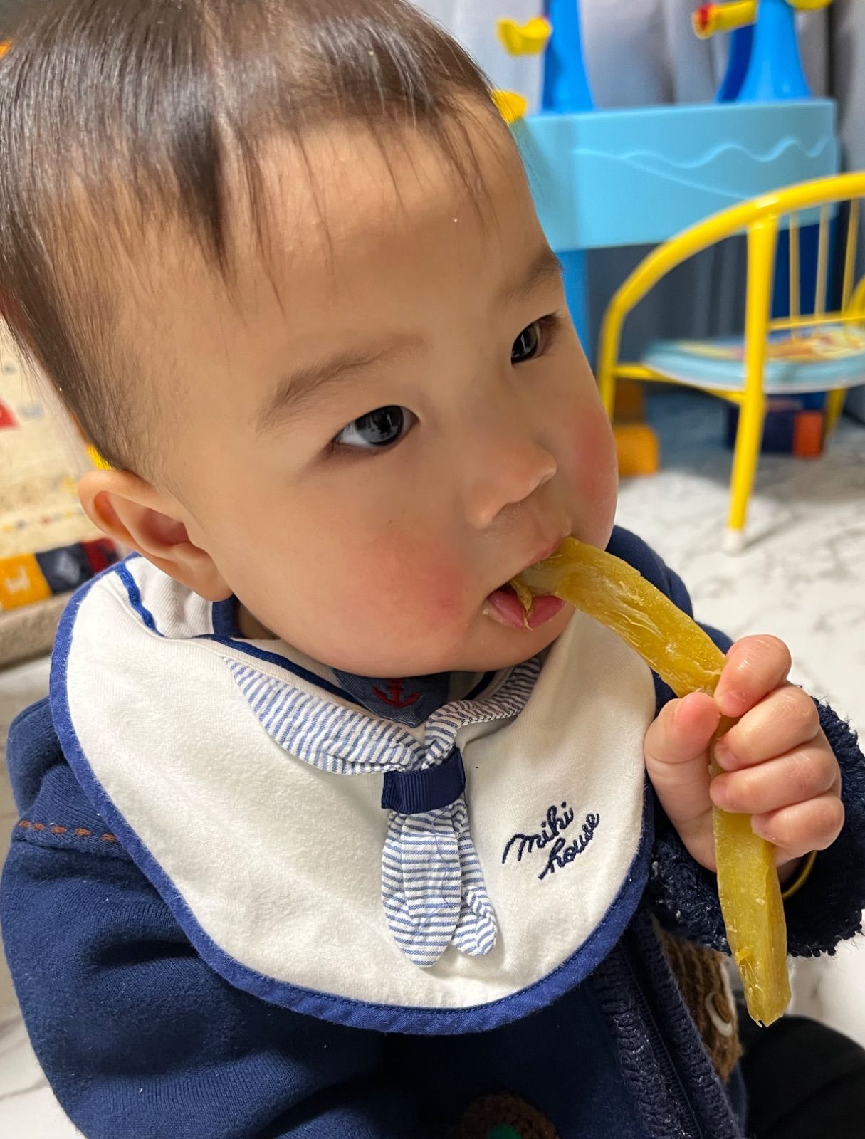 新物❣️無添加❣️低カロリー❣️「フォロワー様3万人突破記念」2時間限定価格　安心安全真空パック　店長のイチオシ商品　大人気　ホクホク系ほしいも　さつまいも　冷凍の場合半年保存可能　便秘の改善に役立つ　スティック干し芋2kg 北海道＆沖縄の方も大歓迎！