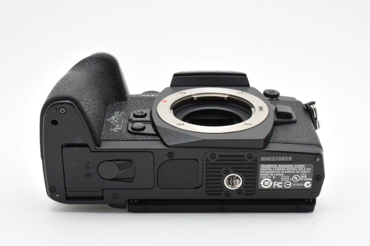 オリンパス OM-D E-M1 デジカメ 美品美品 オリンパス OM-D E-M1 Mark オリンパス OM-D E-M1 デジカメ 美品美品 オリンパス OM-D E-M1 Mark