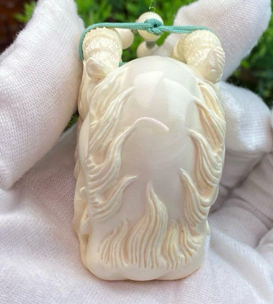 天然マンモス牙美しい手作り彫刻金を招く貔貅握り物 ブレスレット