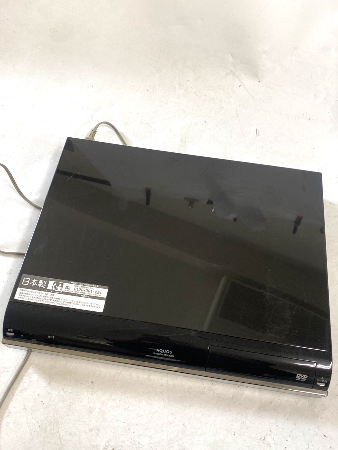 D141 SHARP AQUOS DVDレコーダー DV-ACW52 シャープ AQUOSハイビジョンレコーダー DV-ACW52 価格比較