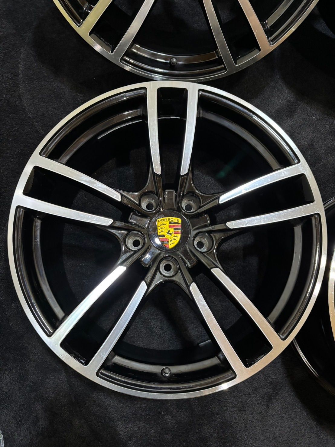 アルミホイール