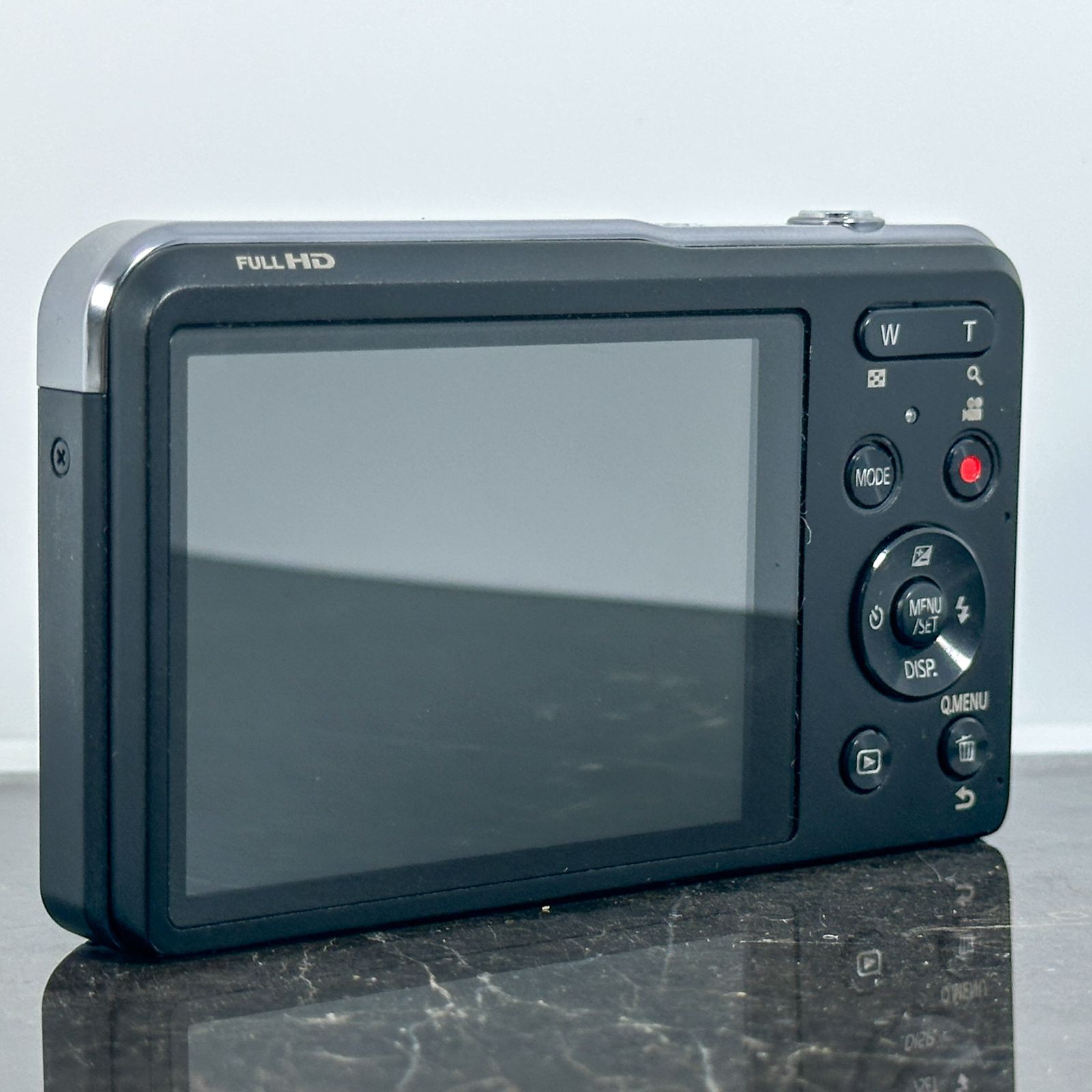 美品】Panasonic LUMIX DMC-XS3 パナソニック ブラック - メルカリ