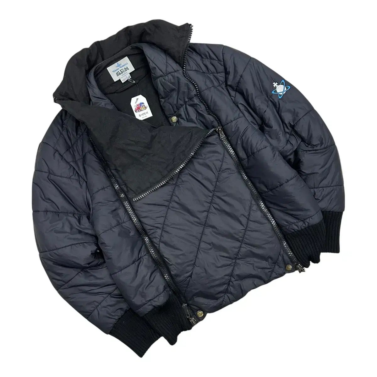 【雷市場（ポンジャン）商品韓国直送】 48 12FW Vivienne Westwood(ヴィヴィアン・ウエストウッド) マン ディテール ダウンジャケット ブルゾン
