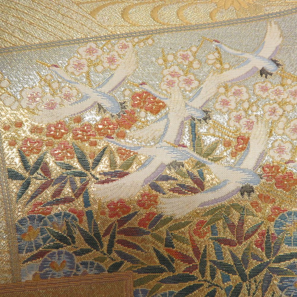 袋帯 ゴールドx多色 花鳥風月模様 金糸銀糸 六通柄 正絹 仕立て上がり