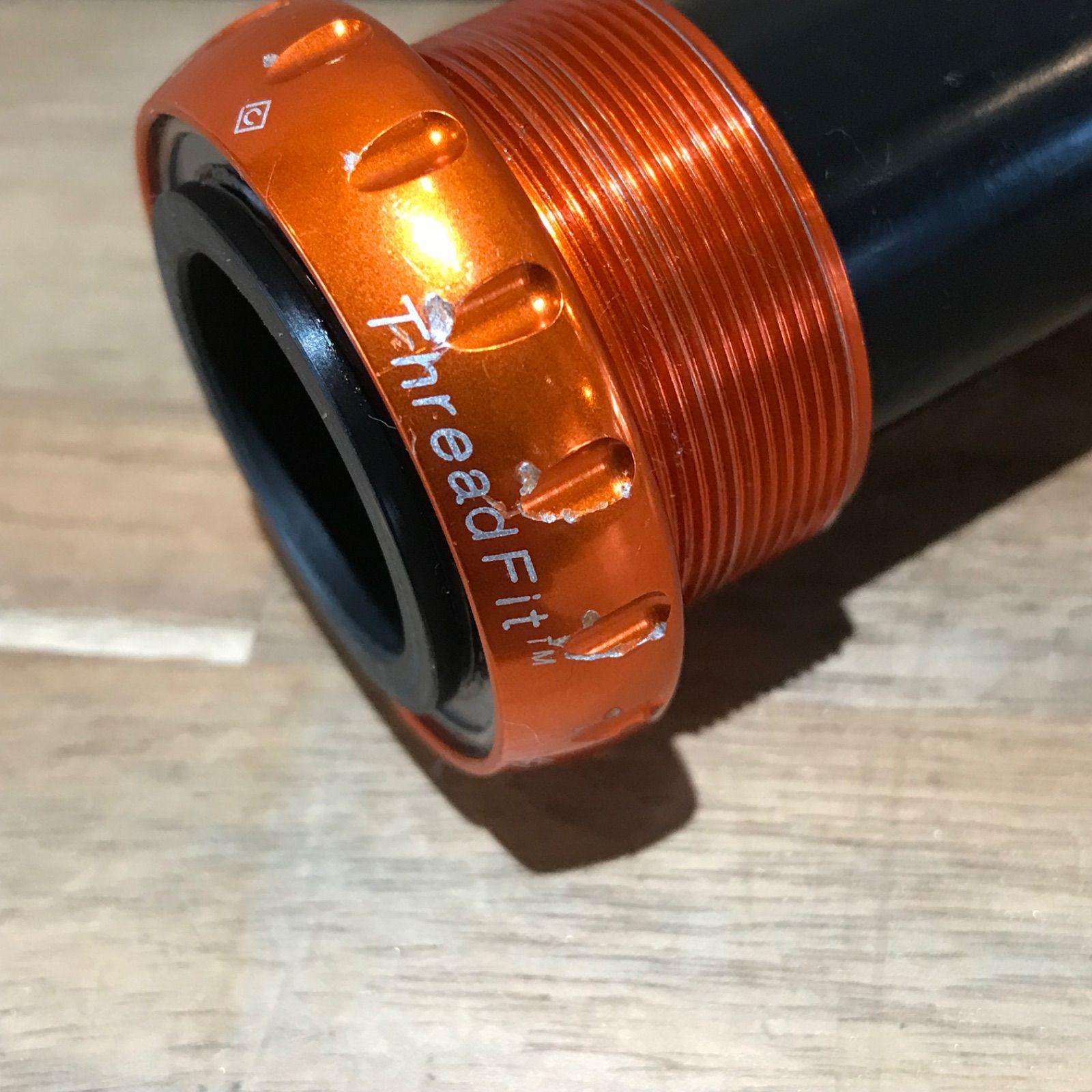 CHRIS KING ThreadFit24ボトムブラケット Stainless Steelベアリング マンゴー BRIGHTFACE_UK