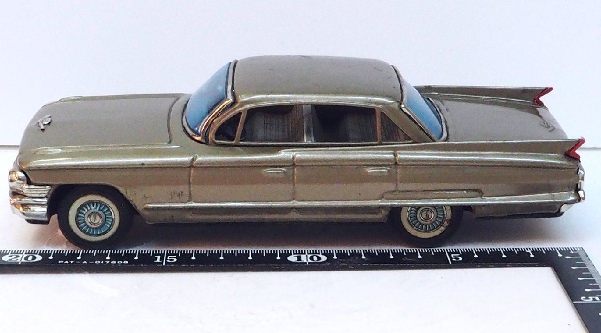 萬代屋【61 CADILAC DEVILLE Sedan キャデラック デビル セダン