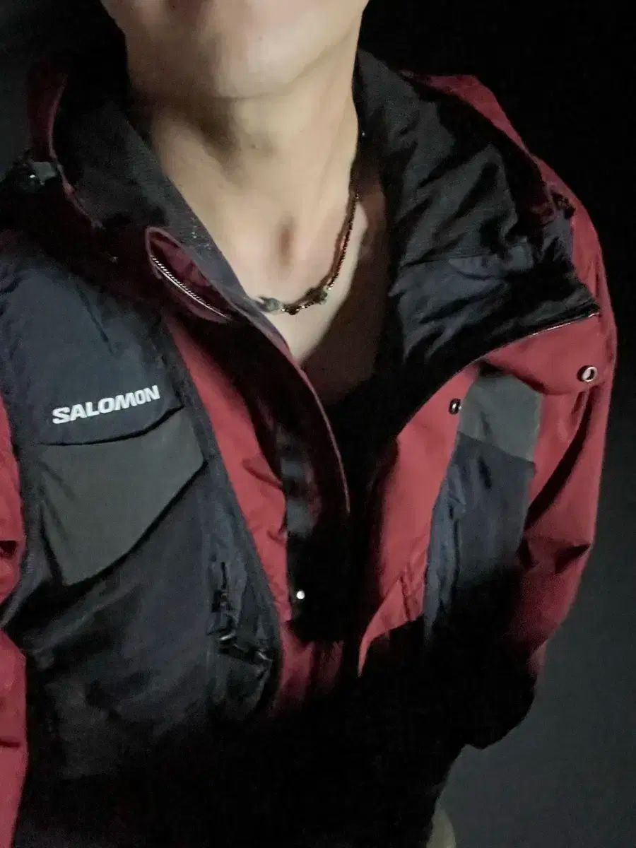 SALOMON サロモン ウィンドブレーカー 公式ホームページ 商品