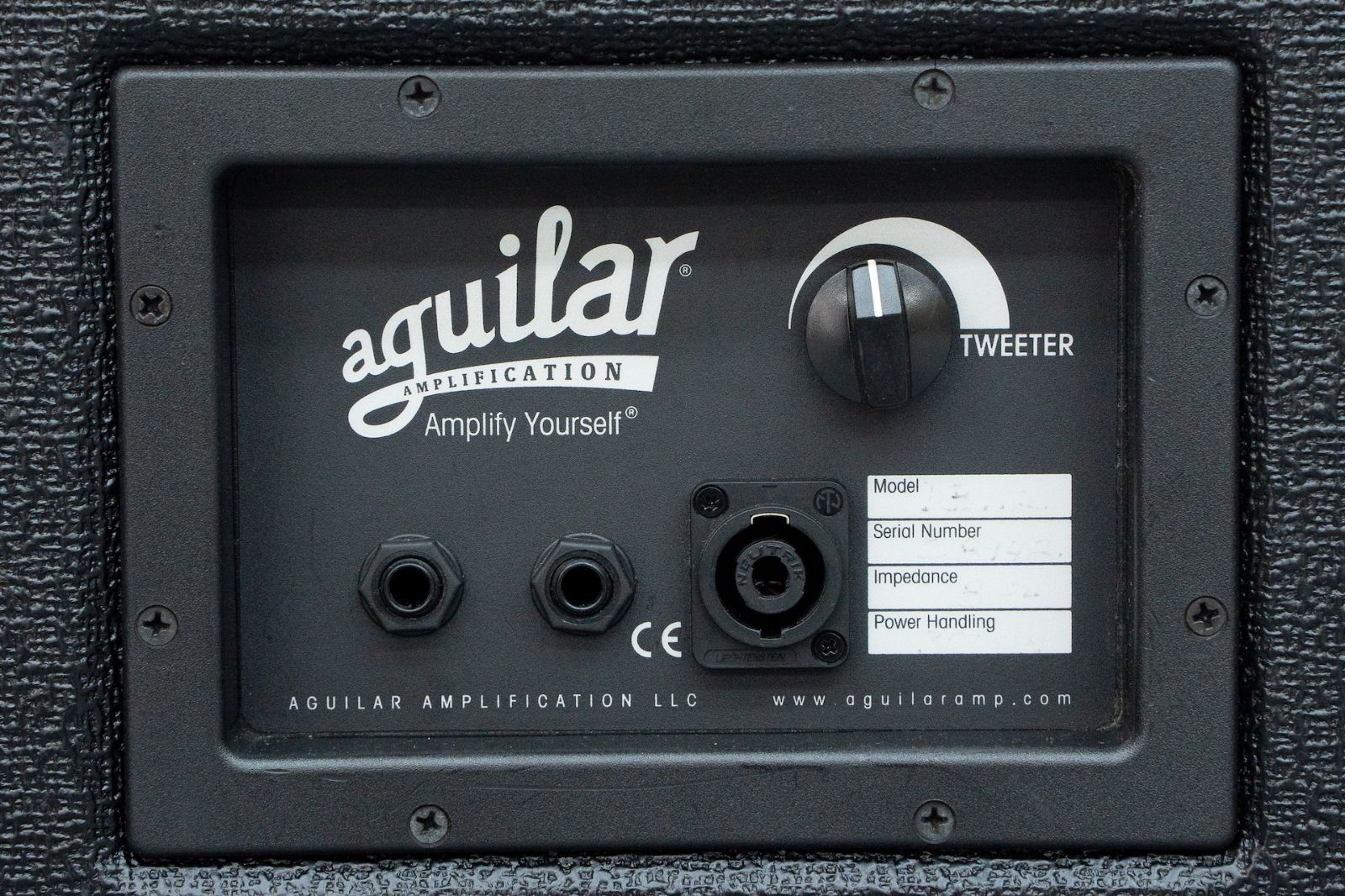 Aguilar |