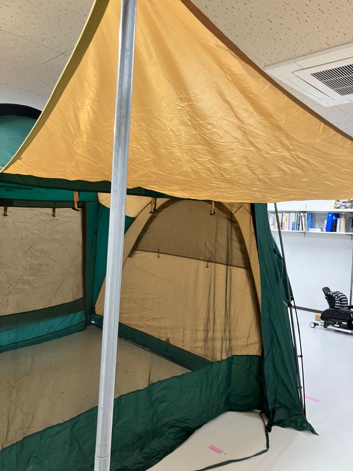 Coleman トンネルコネクトスクリーンタープⅡ 良品 2000012869 Coleman トンネルコネクトスクリーンタープⅡ 良品 2000012869 テント