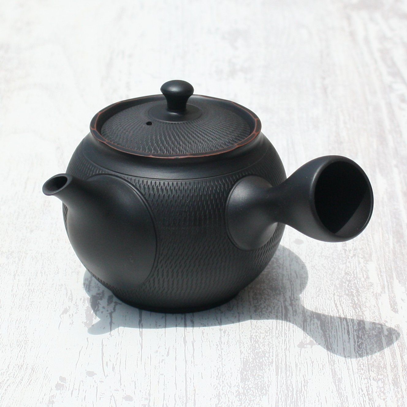 新品・良品》常滑焼 宝龍窯 黒窯変トビカンナ急須 セラメッシュ