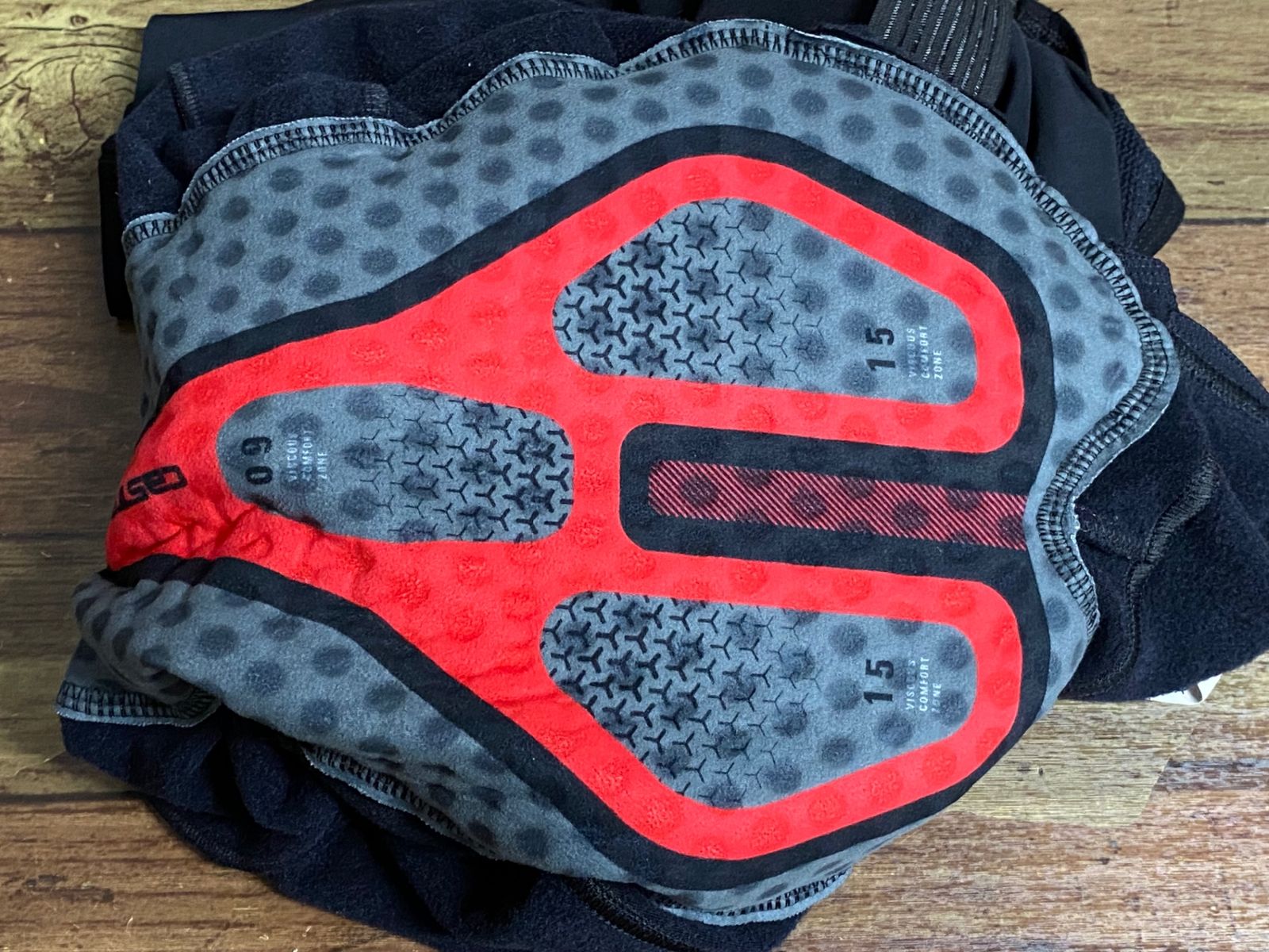 Castelli rosso corsa サイクルビブ裏起毛Sサイズ