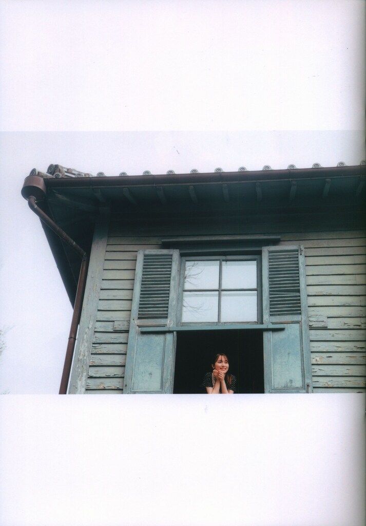 竹書房 櫻坂46 守屋麗奈 笑顔のグー、チョキ、パー アザーカットミニ