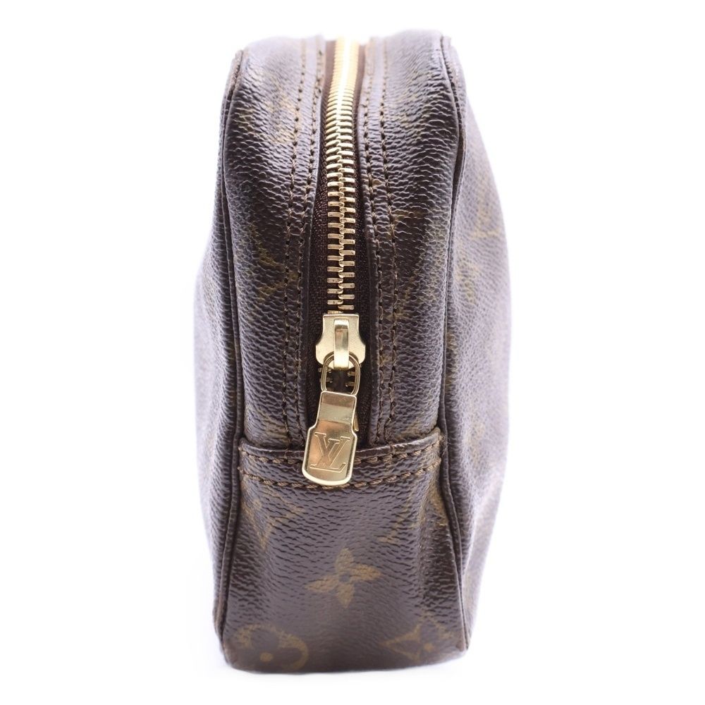 s673　ヴィトン ポッシュ・トワレット モノグラム クラッチバッグ 24 LOUIS VUITTON (ルイヴィトン) モノグラム トゥルーススワレット