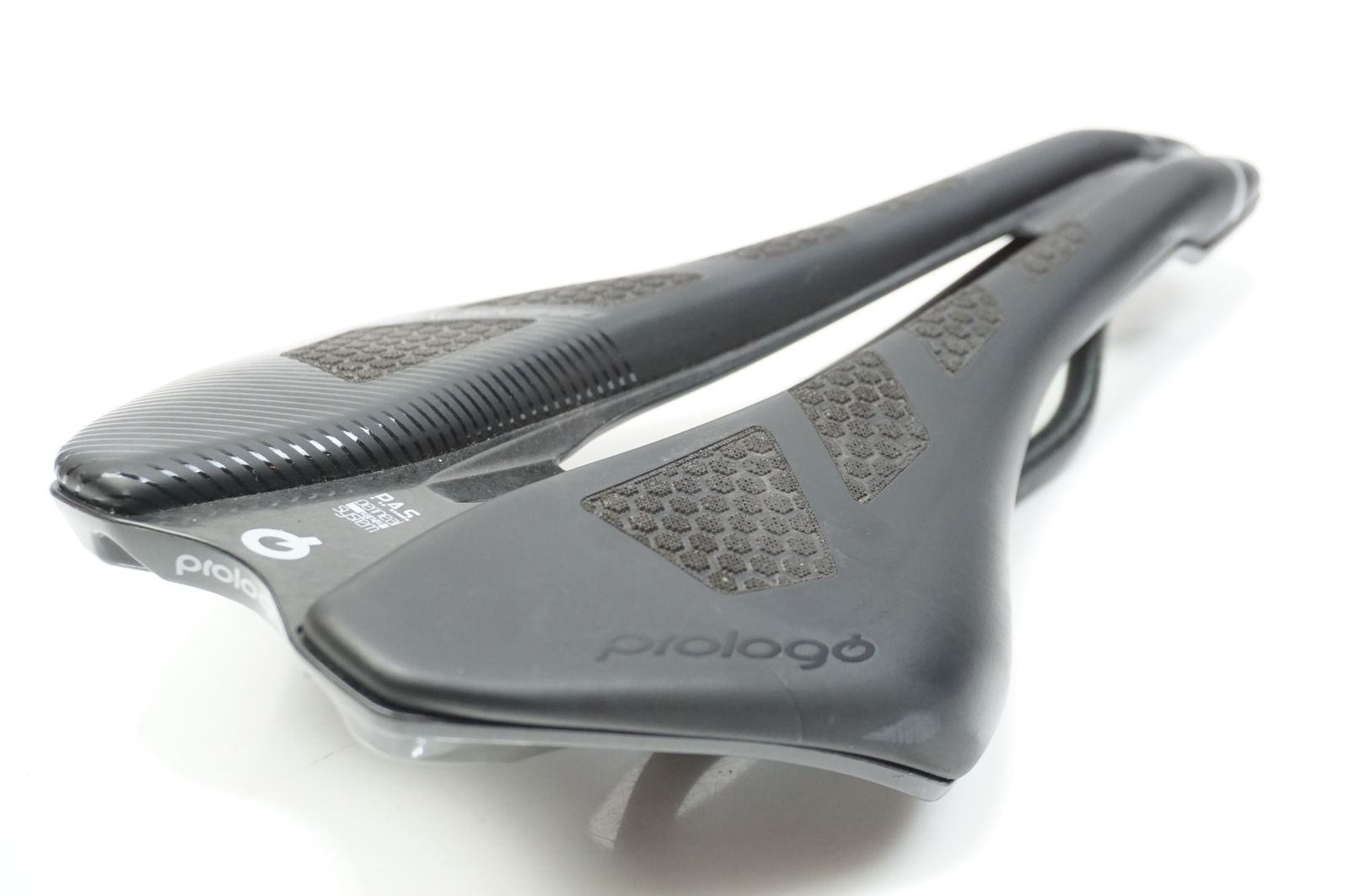 PROLOGO 「プロロゴ」 DIMENSION 143 サドル / バイチャリ中目黒店